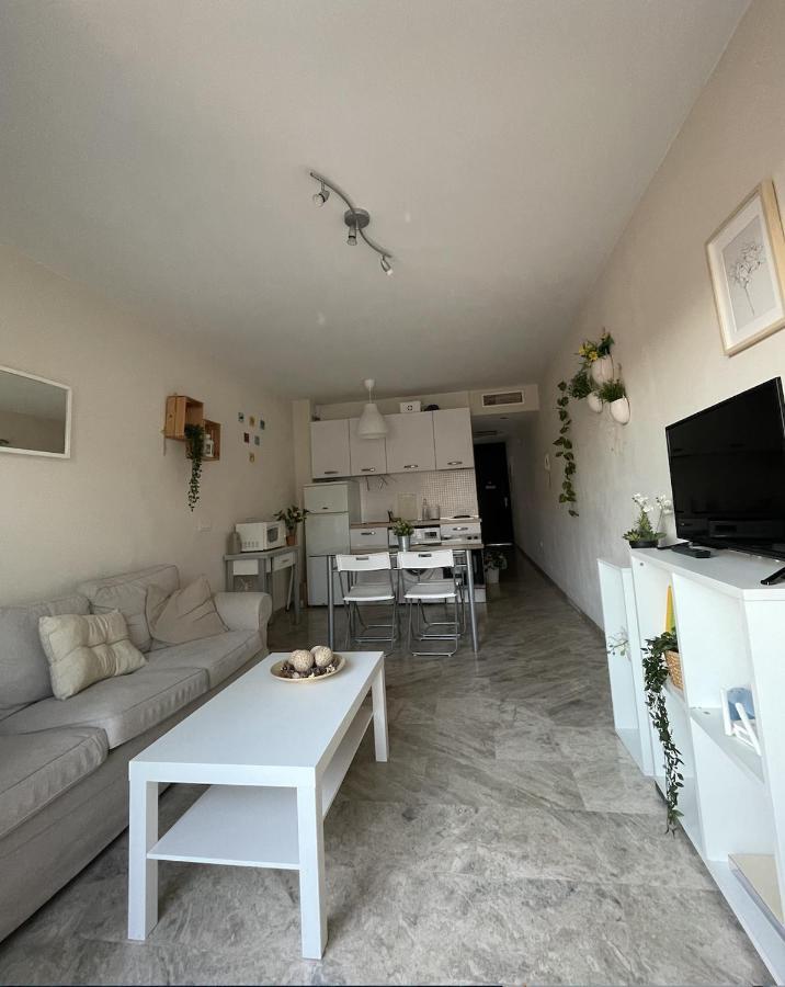 Luminoso Y Coqueto Apartamento En Malaga Ngoại thất bức ảnh